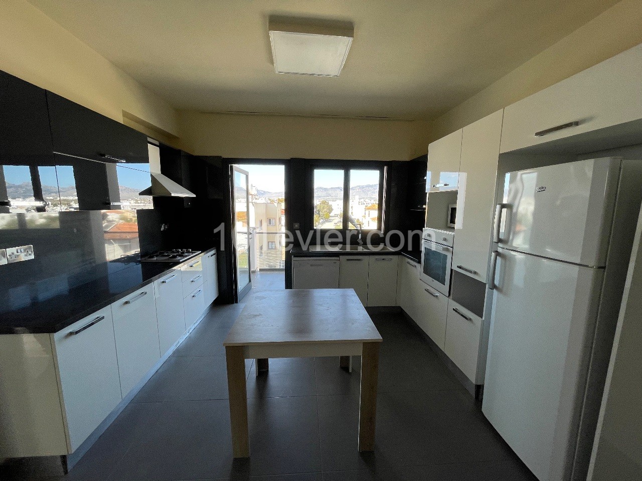 2+1 Flat with Turkish Title for Sale in Gonyeli ** 