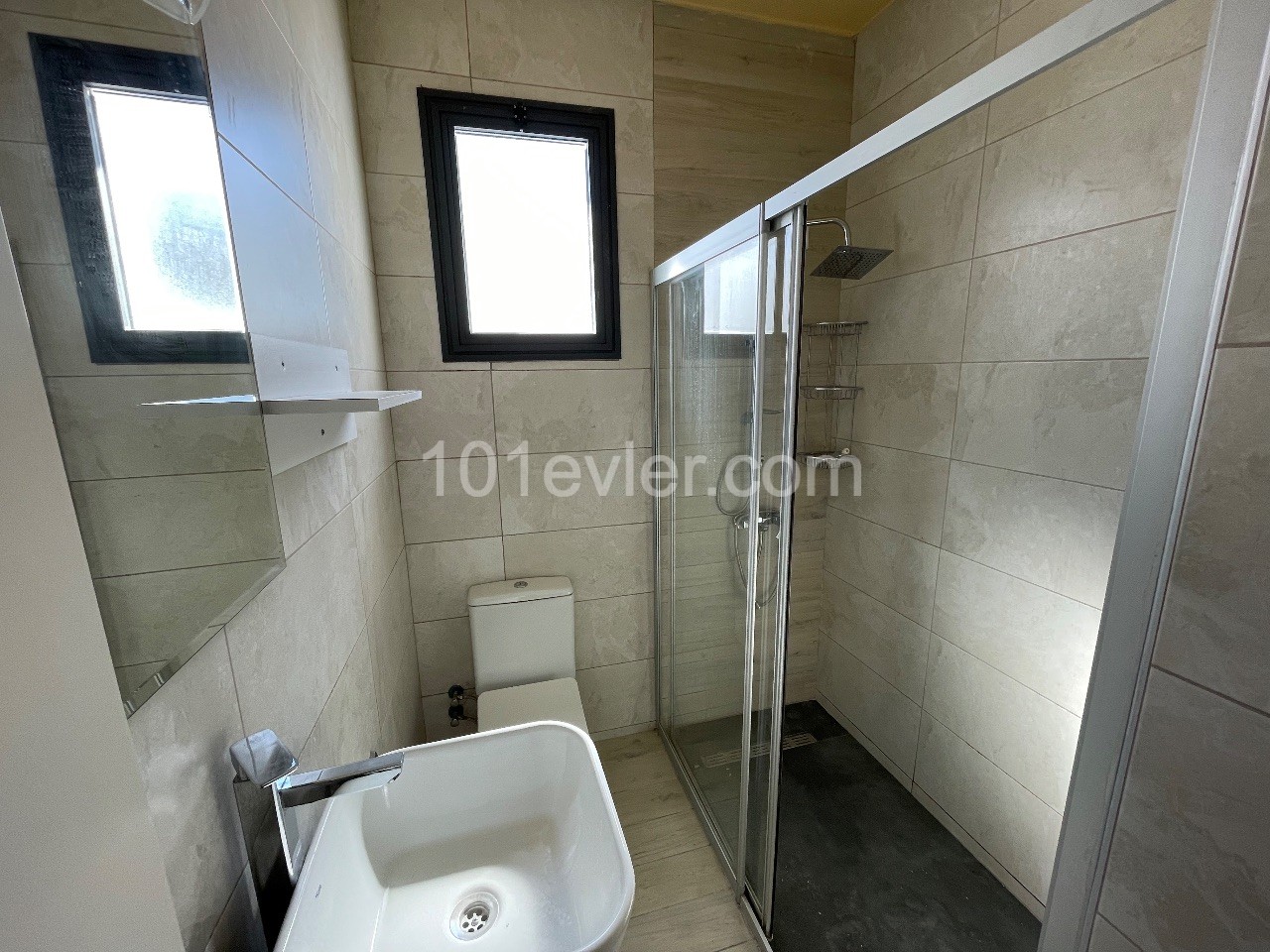 2+1 Flat with Turkish Title for Sale in Gonyeli ** 