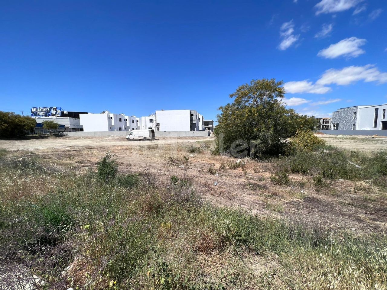 A Dec PLOT in the Hamitkoy District of Nicosia ** 