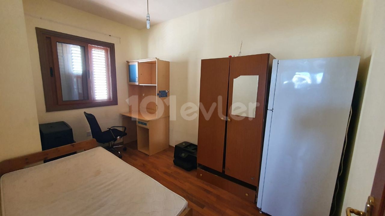 LEFKOŞA DEREBOYU CADDESİNDE 2+1 DAİRE