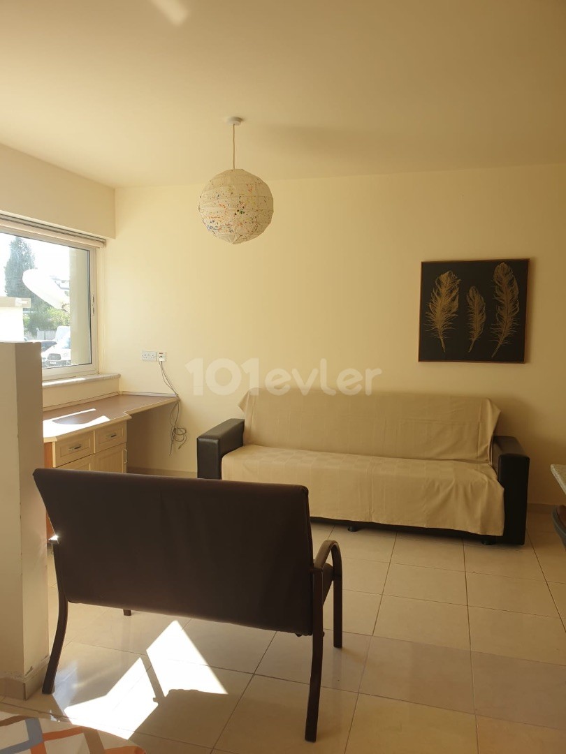 Ortaköy Lemar’a 1 dakika Mesafede Kiralık Studio Daire 