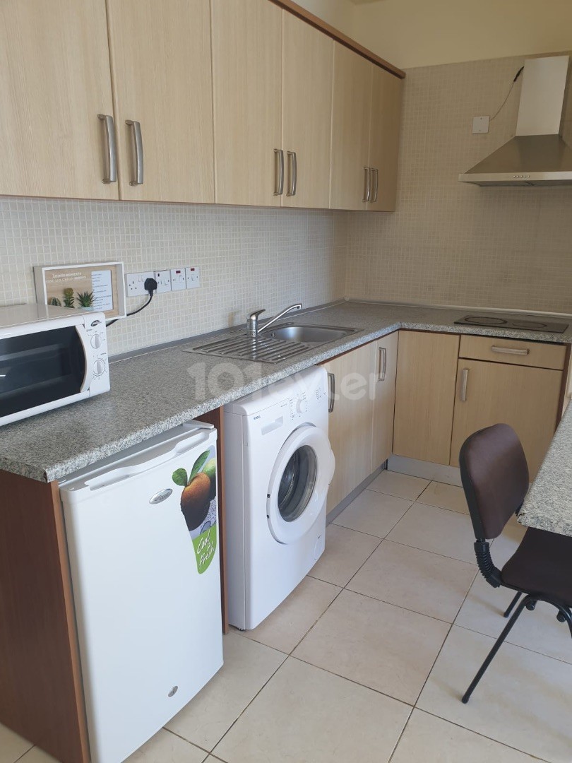 Ortaköy Lemar’a 1 dakika Mesafede Kiralık Studio Daire 