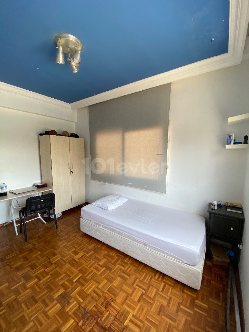 A Very Spacious Apartment for Sale with 3 + 2 Full Belongings in a Double Room with a Nicosia Mansion ** 