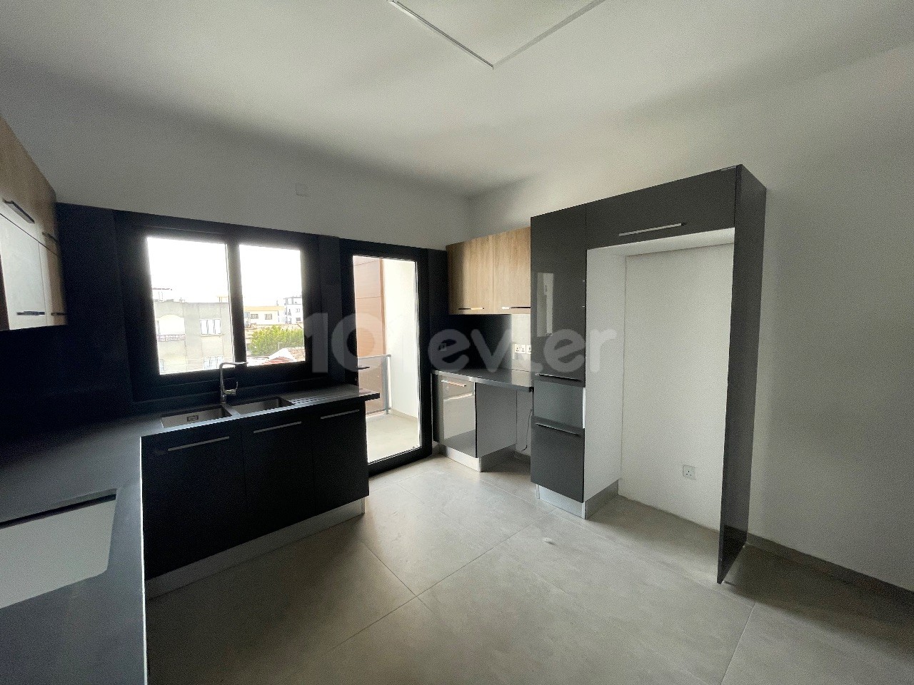 En-Suite 2+1 Luxury Apartment for Sale in Mitreelide Türk Koçanlı ** 