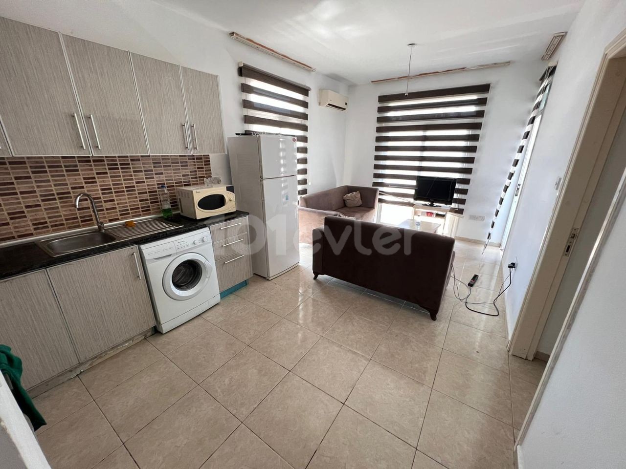 A 3-Bedroom Apartment for Sale Suitable for Investment, Located Close to the State Hospital in the Ortakoy District of Nicosia ** 