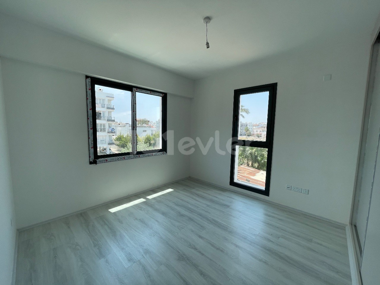 2 + 1 Zero Apartment with Turkish Cob for Sale in Mitre ** 