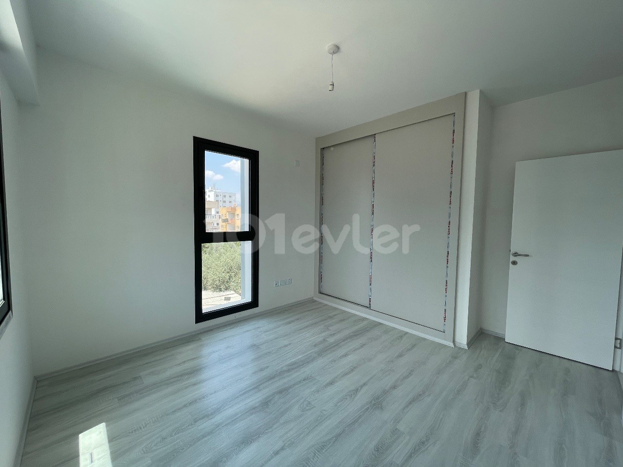 2 + 1 Zero Apartment with Turkish Cob for Sale in Mitre ** 