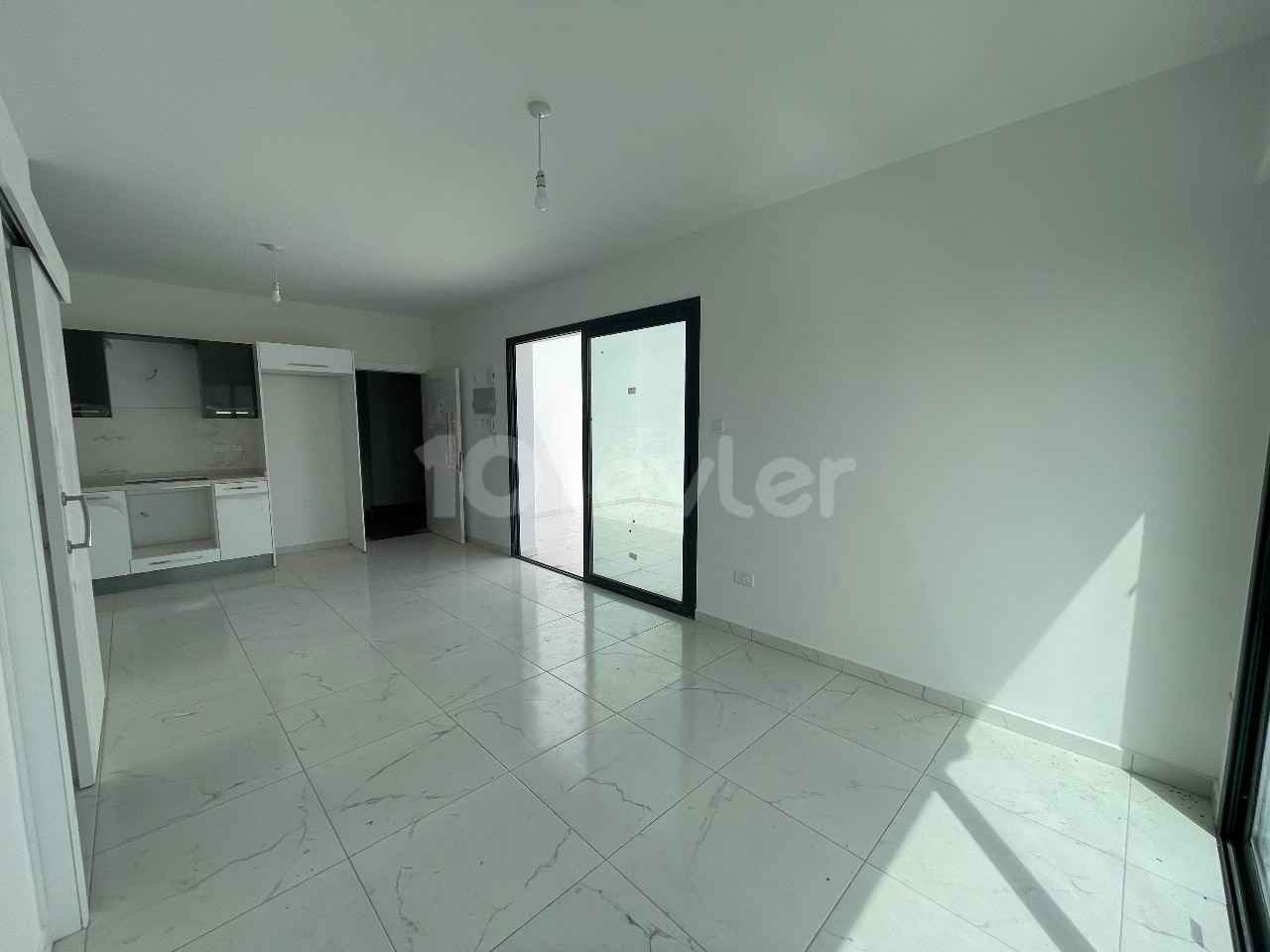 Gönyelide Türk Koçanlı 2+1 Satılık Penthouse