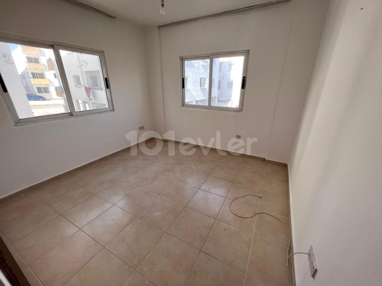 Ground Floor 3 +1 Apartment without Furniture for Rent in Hamitkoy District of Nicosia ** 