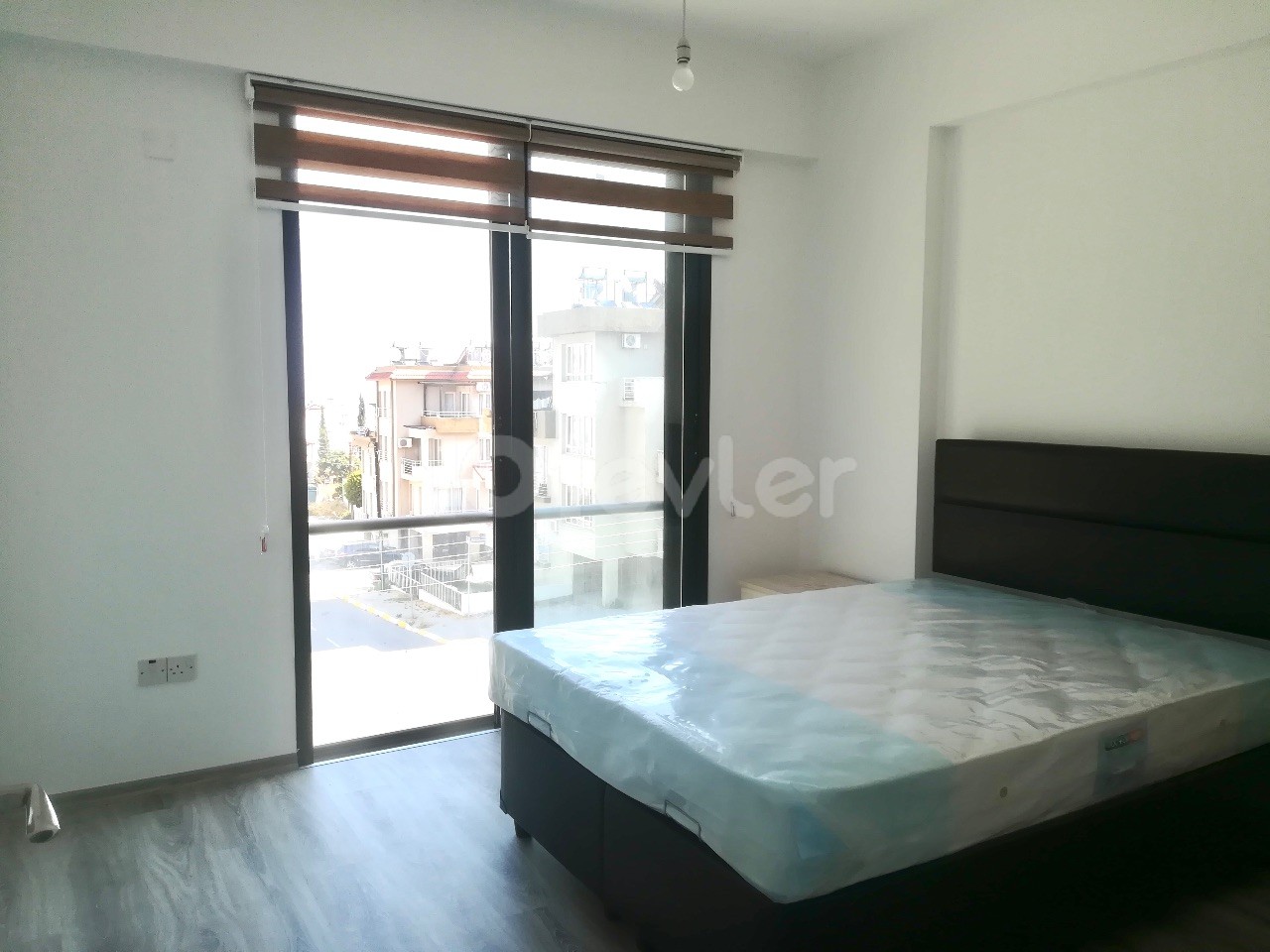 1 + 1 Apartments FOR SALE in Kyrenia Central with All their Belongings, Whether for Yourself Or for Investment Purposes! ** 