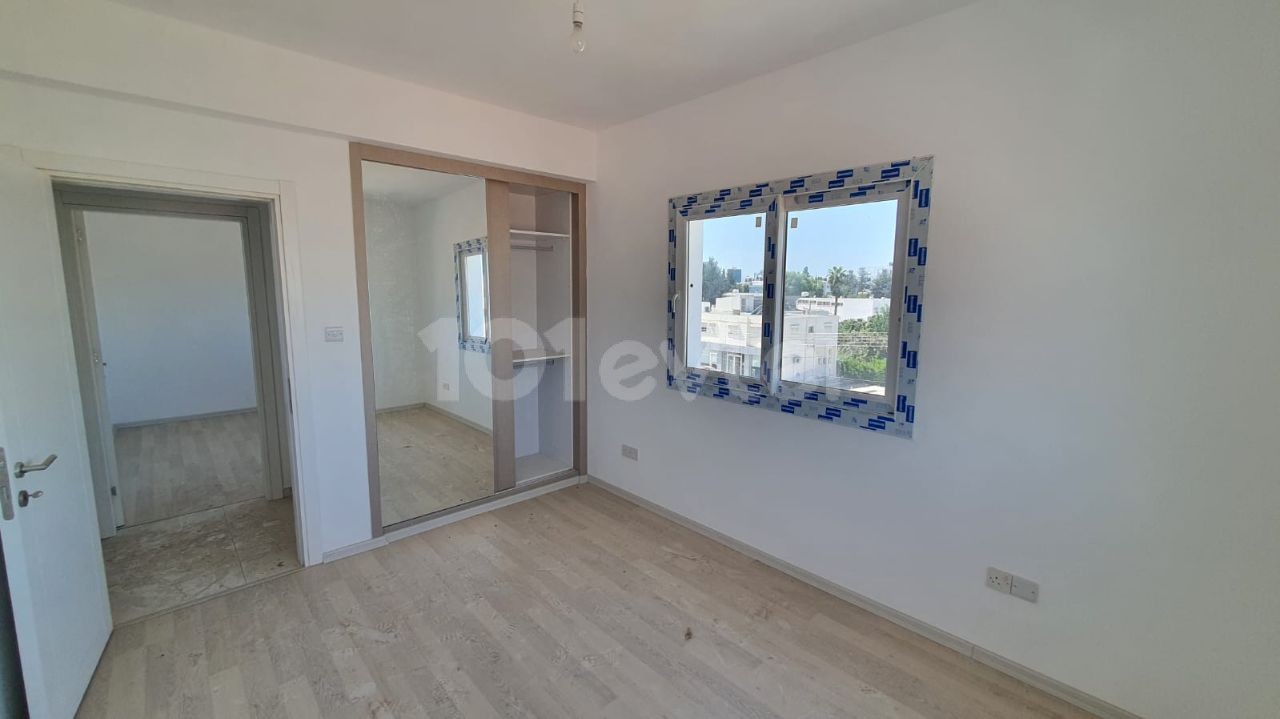 LEFKOŞA K.KAYMAKLI'DA SATILIK 2+1 APARTMAN DAİRESİ