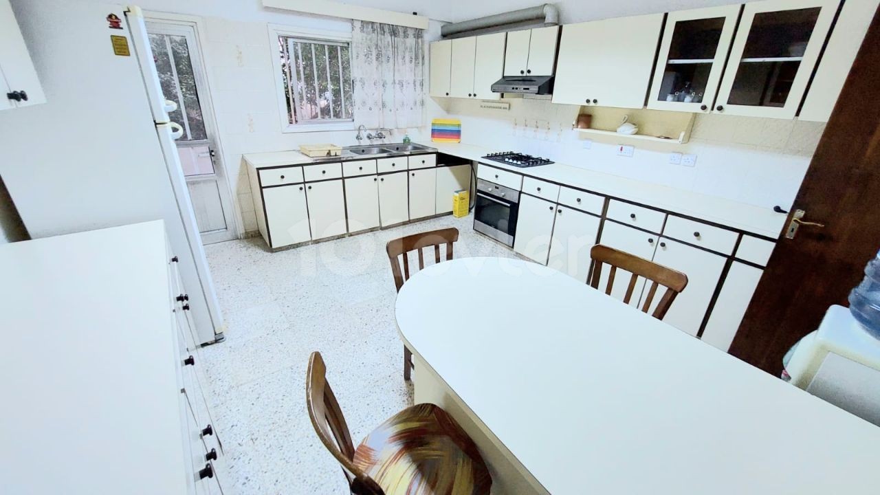 Detached House For Sale in Gönyeli, Nicosia