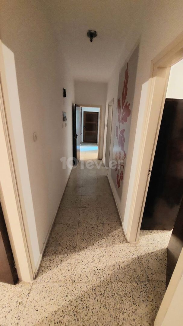 Detached House For Sale in Gönyeli, Nicosia