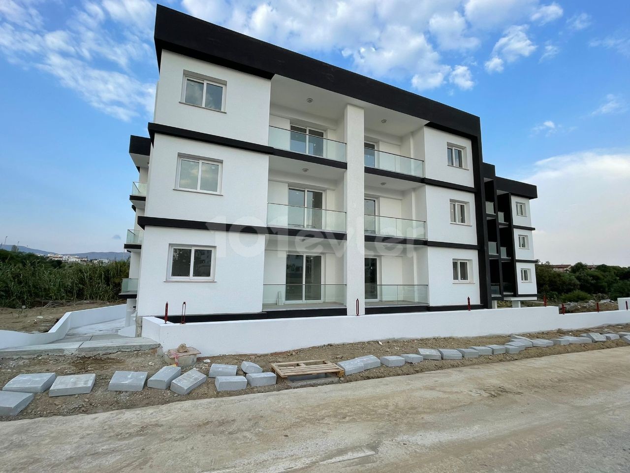 Newly Finished 1st Floor 2+1 Apartment for SALE in Lefkosa Gonyeli Area!