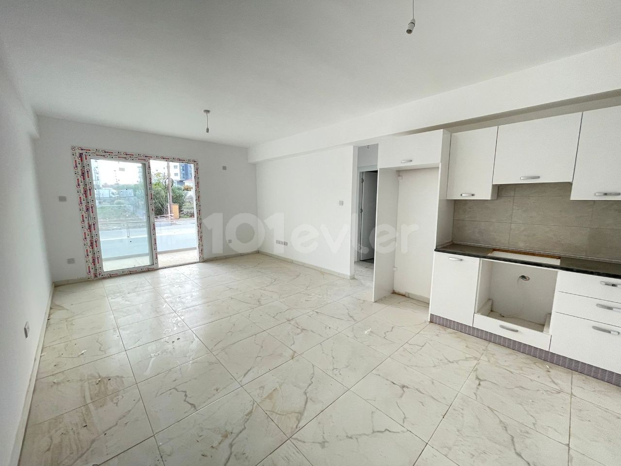 Newly Finished 1st Floor 2+1 Apartment for SALE in Lefkosa Gonyeli Area!