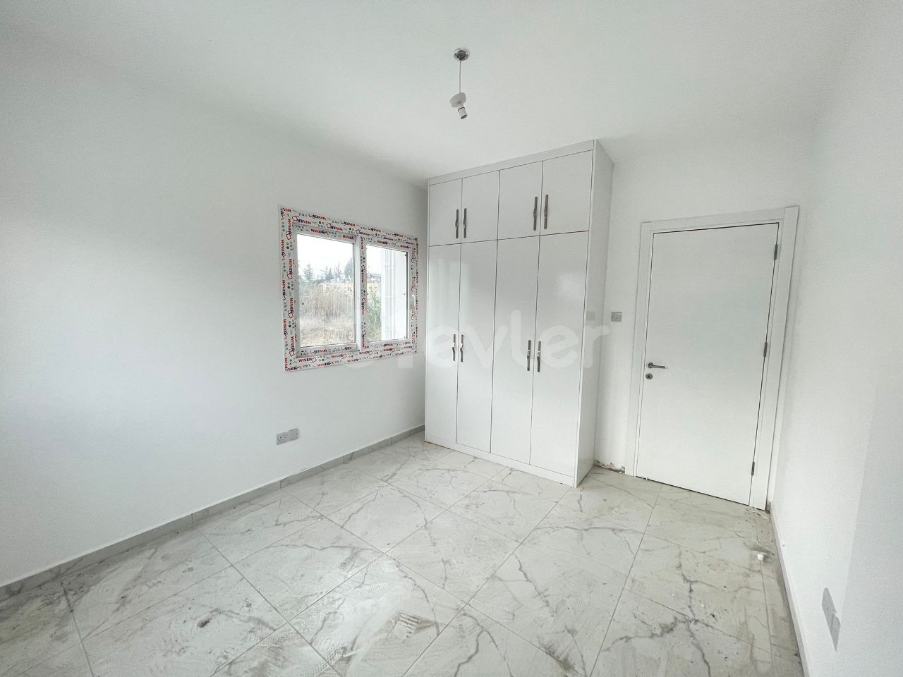 Newly Finished 1st Floor 2+1 Apartment for SALE in Lefkosa Gonyeli Area!