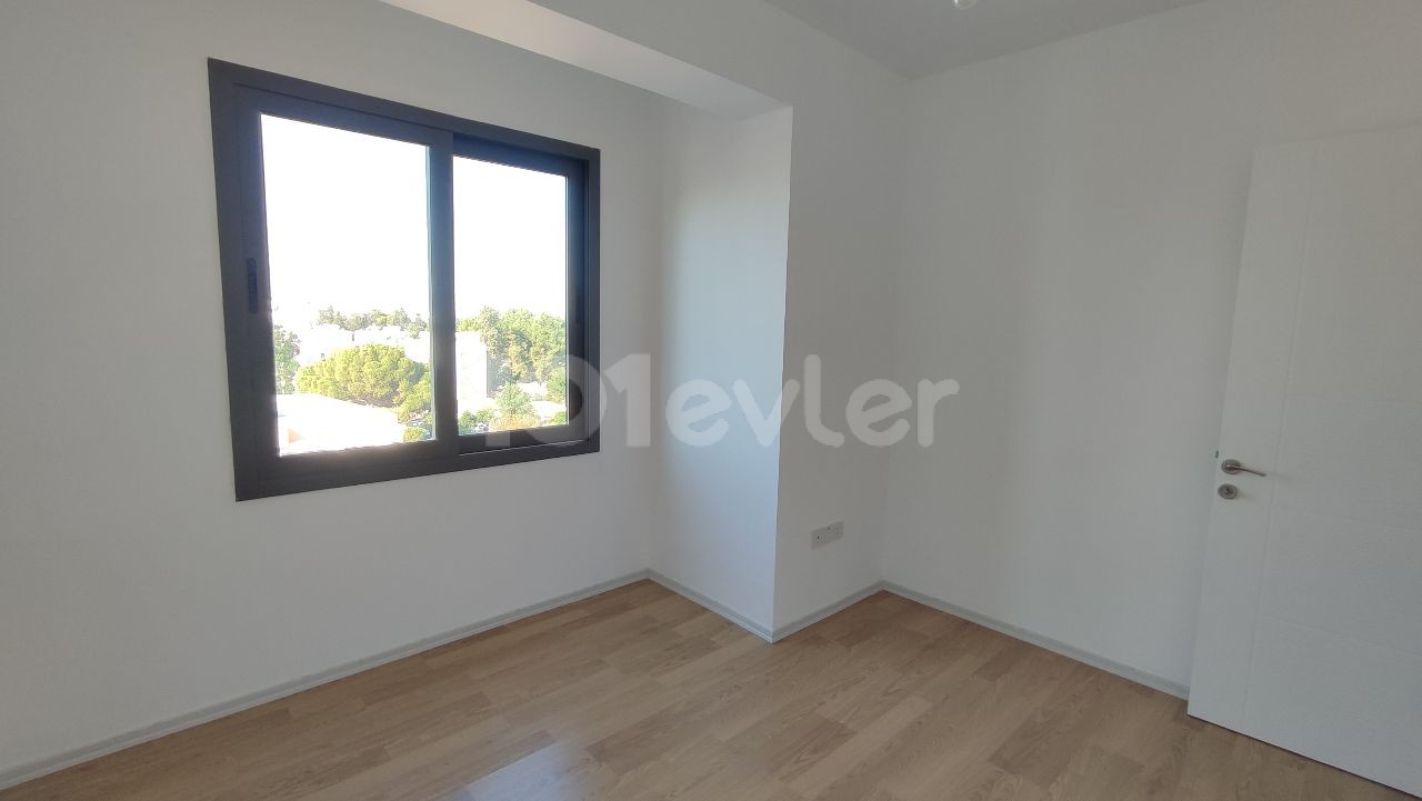 Penthouse To Rent in Yenişehir, Nicosia