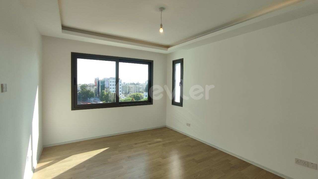 Penthouse To Rent in Yenişehir, Nicosia