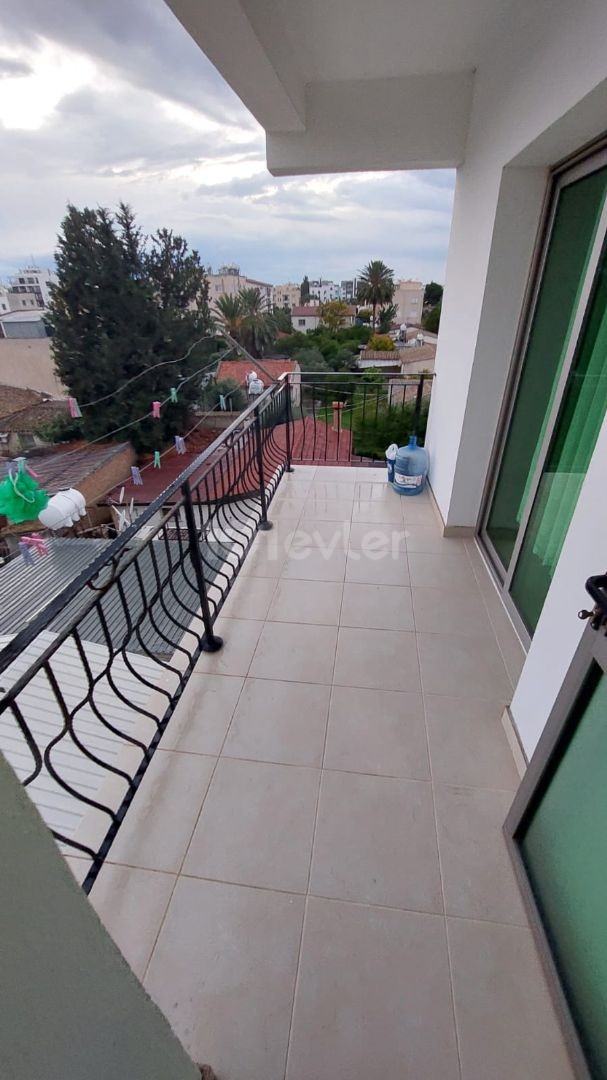 Flat To Rent in Küçük Kaymaklı, Nicosia