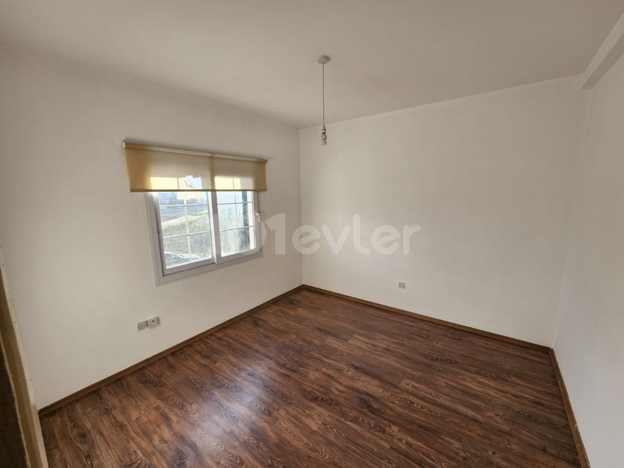 Zu verkaufen in Nicosia Taşkınköy Region 3 + 1 Cost-Free Duplex Sozialwohnung!