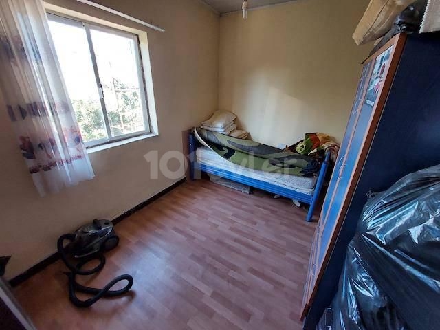 Detached House For Sale in Göçmenköy, Nicosia