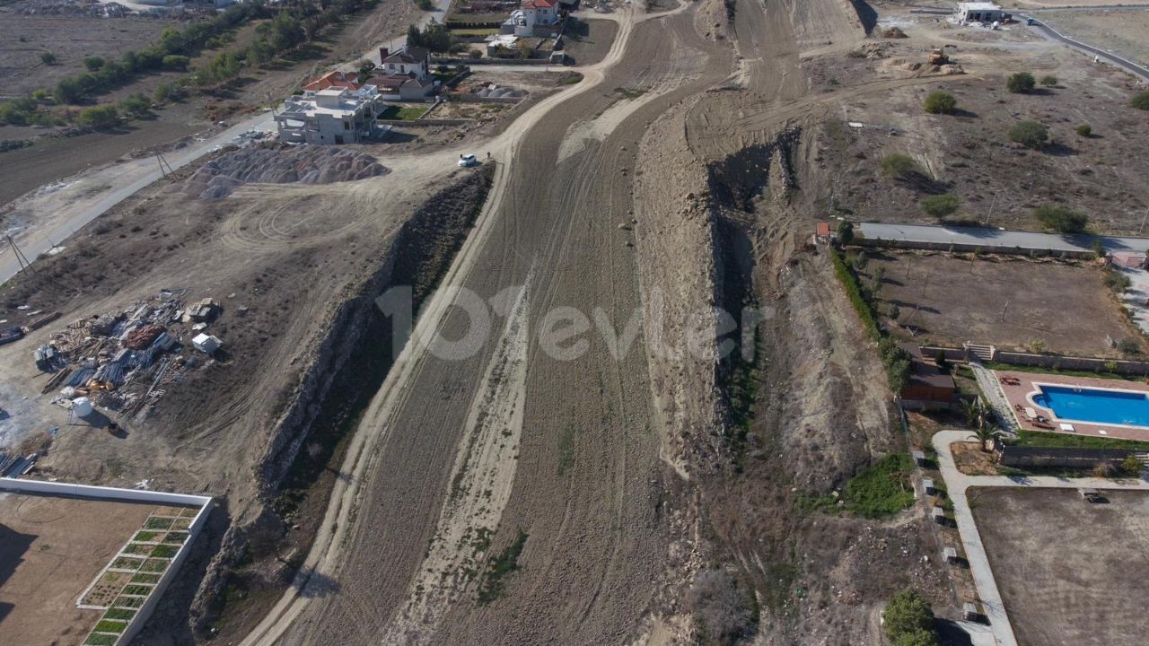 Gönyeli Aşıklar Tepesinde  Parselasyona Başlanmış Türk Malı Arsalar 