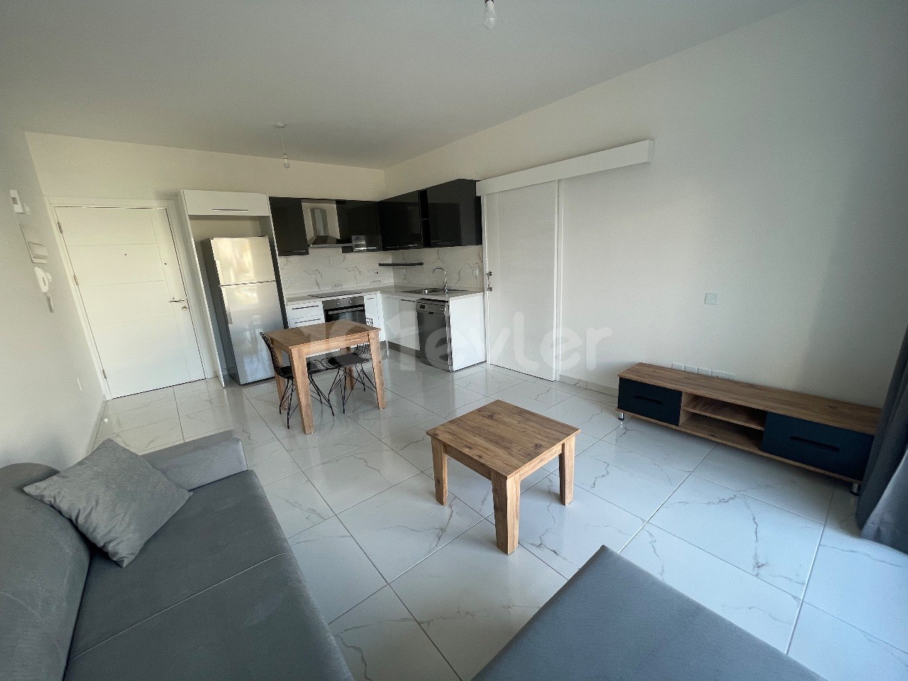 2+1 Luxury Flat For Rent In A Central Location In Gonyeli