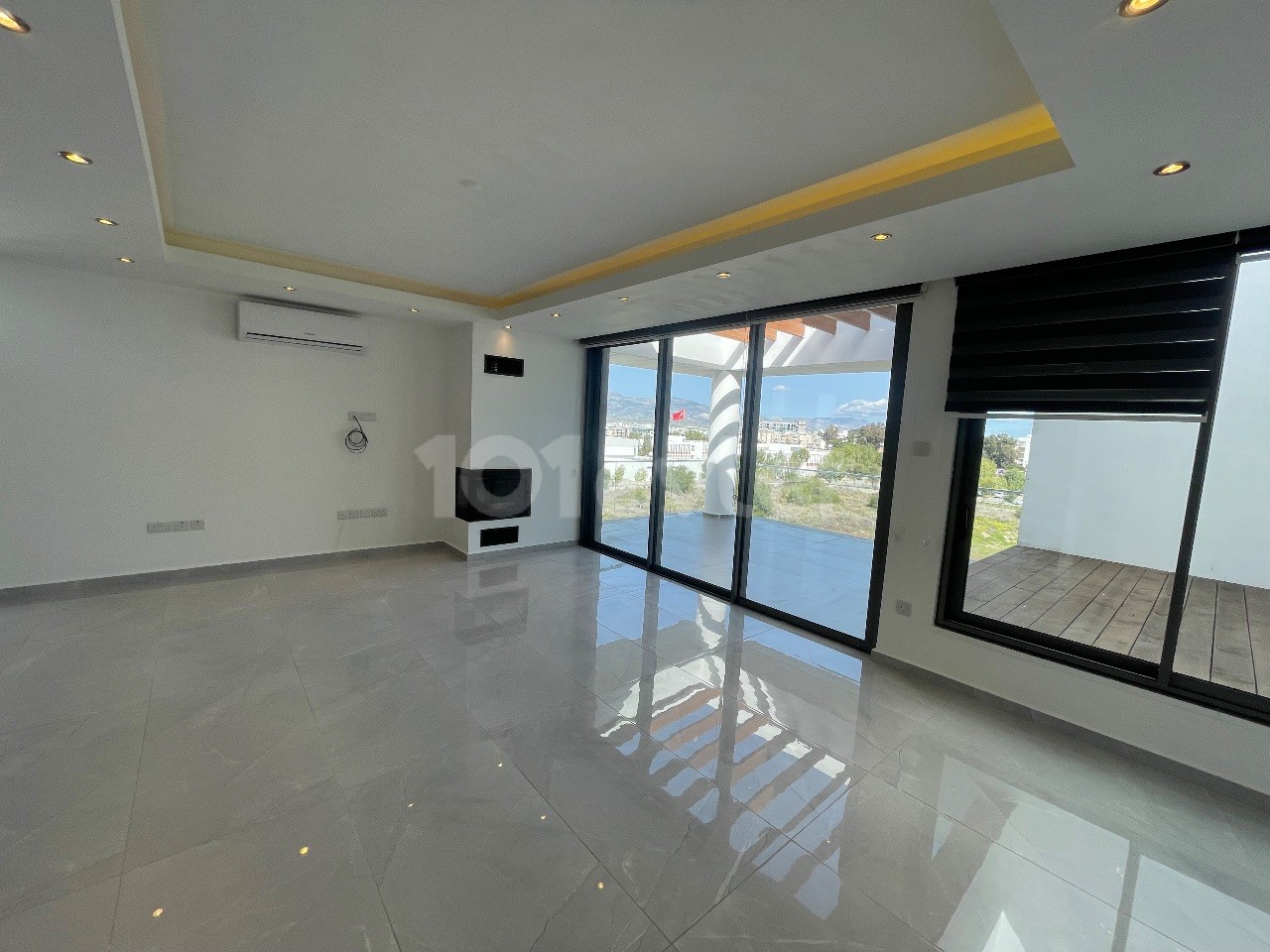 Metehan’da  Ultra Lüks  2+1 Eşyasız Kiralık Penthouse 