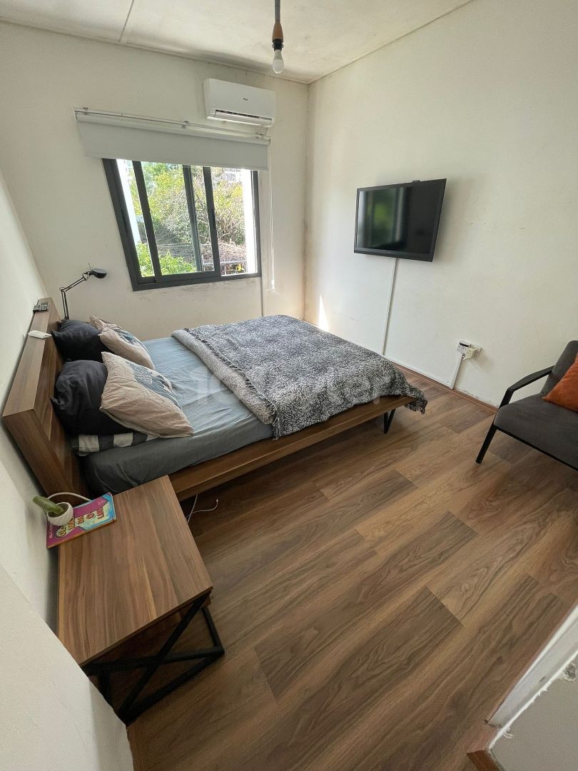 3-Schlafzimmer-Eck-Doppelvilla mit ausgezeichneter Lage im Zentrum von Kyrenia zu verkaufen!