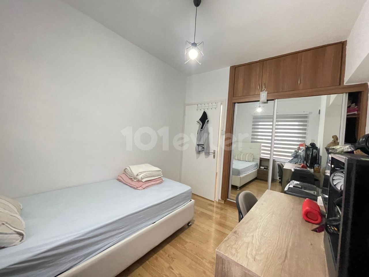 Neu renovierte 3-Zimmer-Wohnung mit Aufzug zum VERKAUF in Nicosia Çağlayan District!