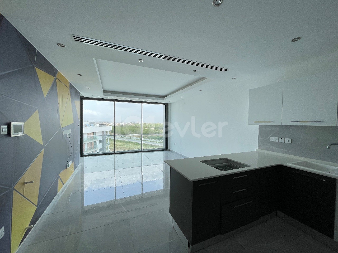 Ultra Luxury 2+1 Flat/Office/Clinic for Rent in Metehan, Nicosia