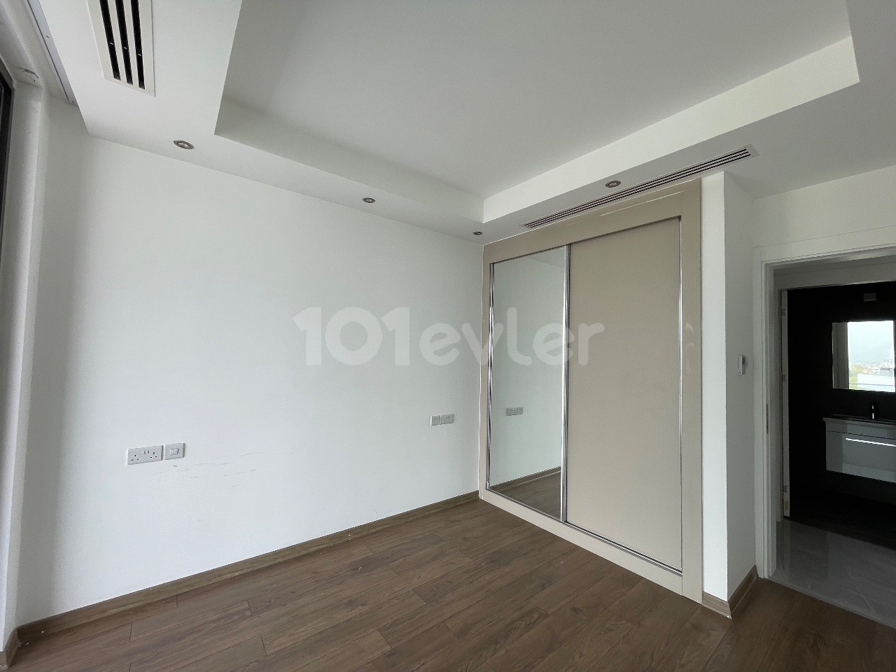 Ultra Luxury 2+1 Flat/Office/Clinic for Rent in Metehan, Nicosia