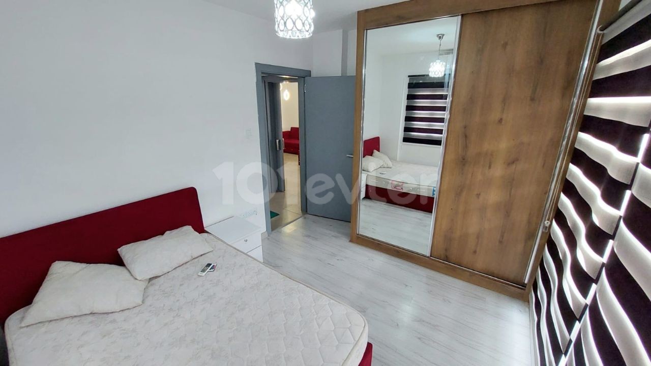 Lefkoşa Gönyeli Bölgesinde Eşyalı Kiralık Zemin Kat Daire  