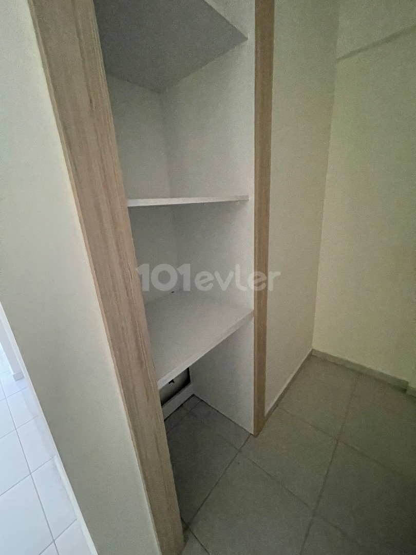 2+1 Flat for RENT with Fully Furnished Central Location in the Küçük Kaymaklı area of Nicosia!