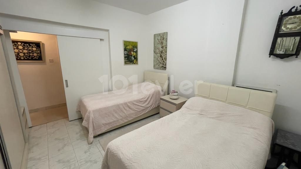 Lefkoşa Ortaköy Bölgesinde Eşyalı 3+1 Kiralık Daire