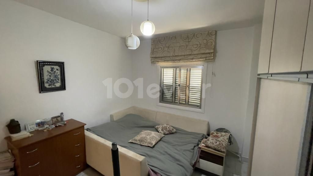 Lefkoşa Ortaköy Bölgesinde Eşyalı 3+1 Kiralık Daire