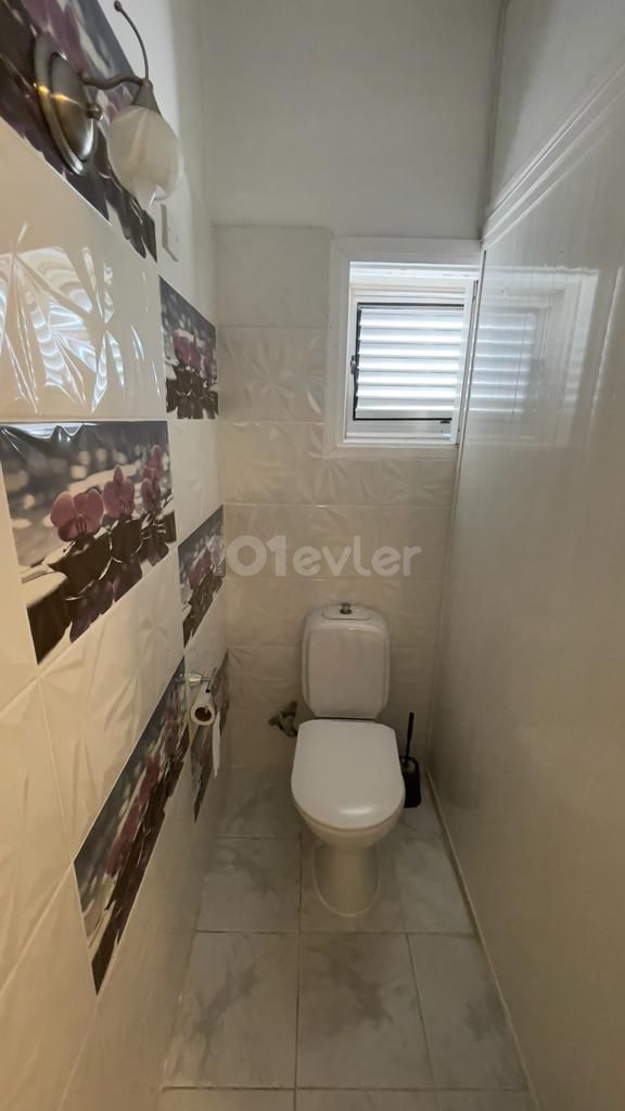 Lefkoşa Ortaköy Bölgesinde Eşyalı 3+1 Kiralık Daire