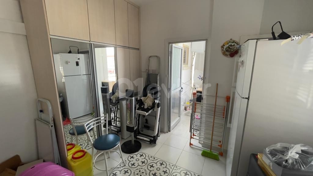 Lefkoşa Ortaköy Bölgesinde Eşyalı 3+1 Kiralık Daire