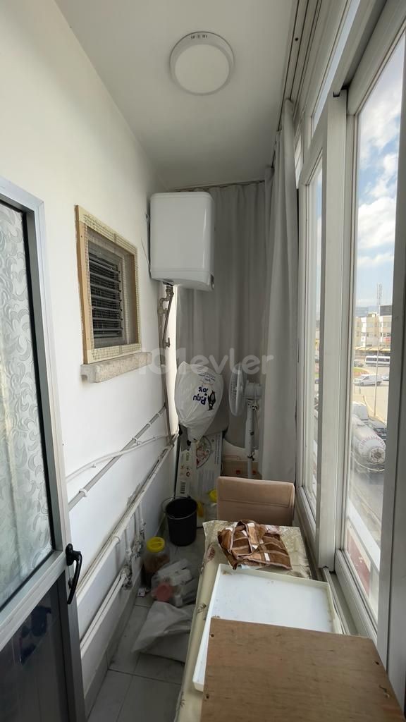 Lefkoşa Ortaköy Bölgesinde Eşyalı 3+1 Kiralık Daire