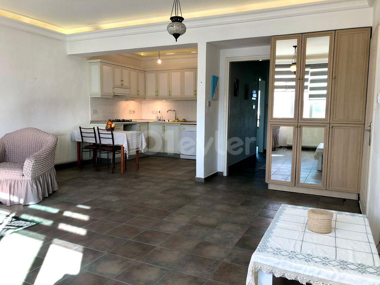 Nicosia K.Kaymaklı Flat for Rent Opposite New Market Place