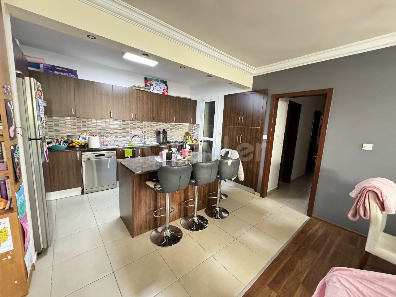 GROUND FLOOR APARTMENT FOR SALE in Değirmenlik, very close to Erğlkü Super Market!