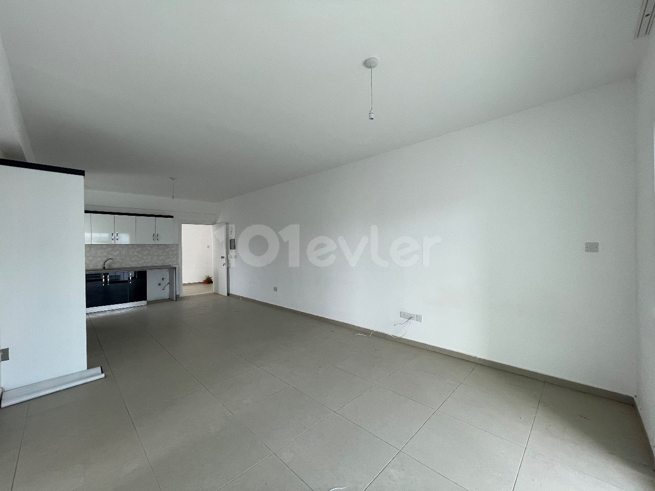 2+1 Unfurnished 2+1 Flat with Large Square Meter in Gönyeli