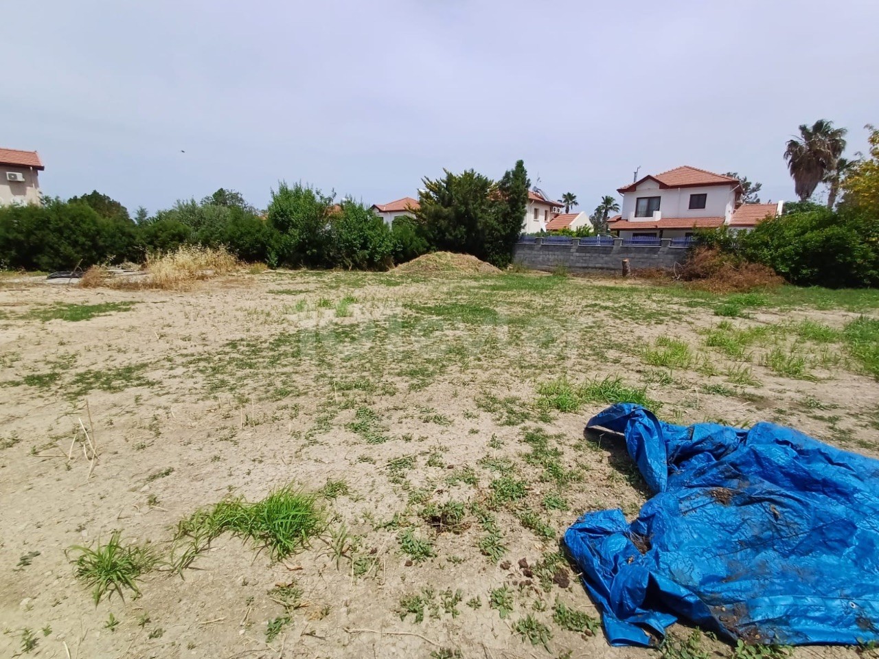 Plot for Sale in Kyrenia Alsancak Region, 1561 m² in Size, 400 Meters from the Sea