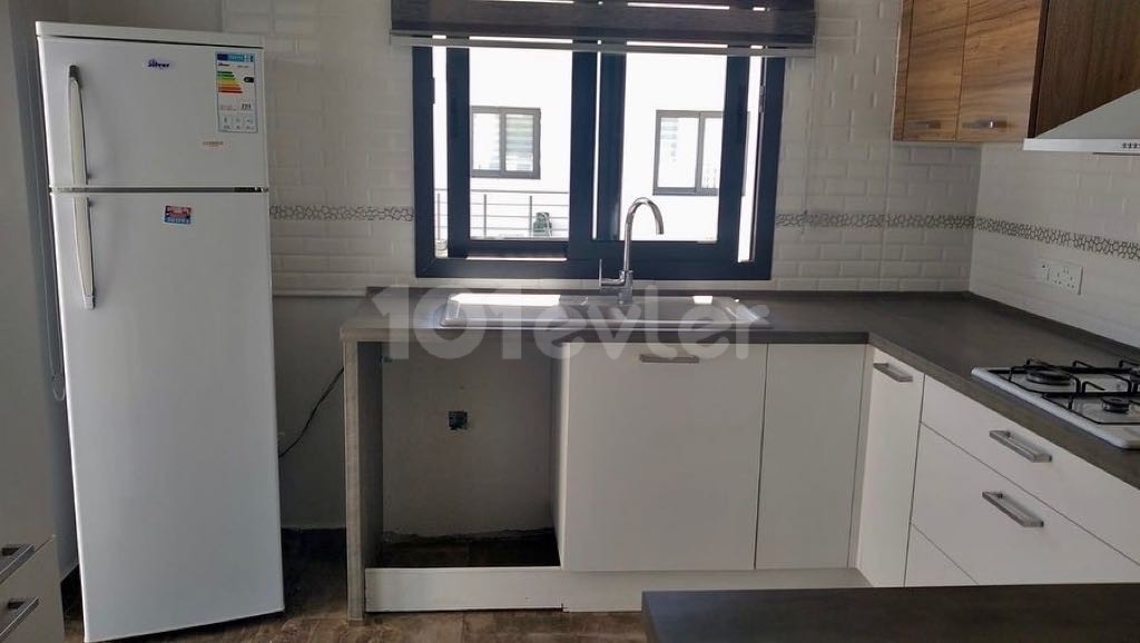 K.KAYMAKLI Bölgesinde 2+1 Full Eşyalı Kiralık PENTHOUSE DAİRE 