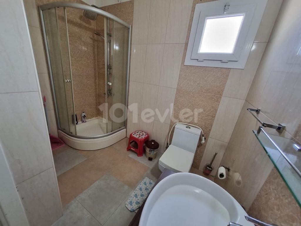 K.KAYMAKLI TERMİNAL Bölgesinde 2+1 Full Eşyalı Kiralık  DAİRE