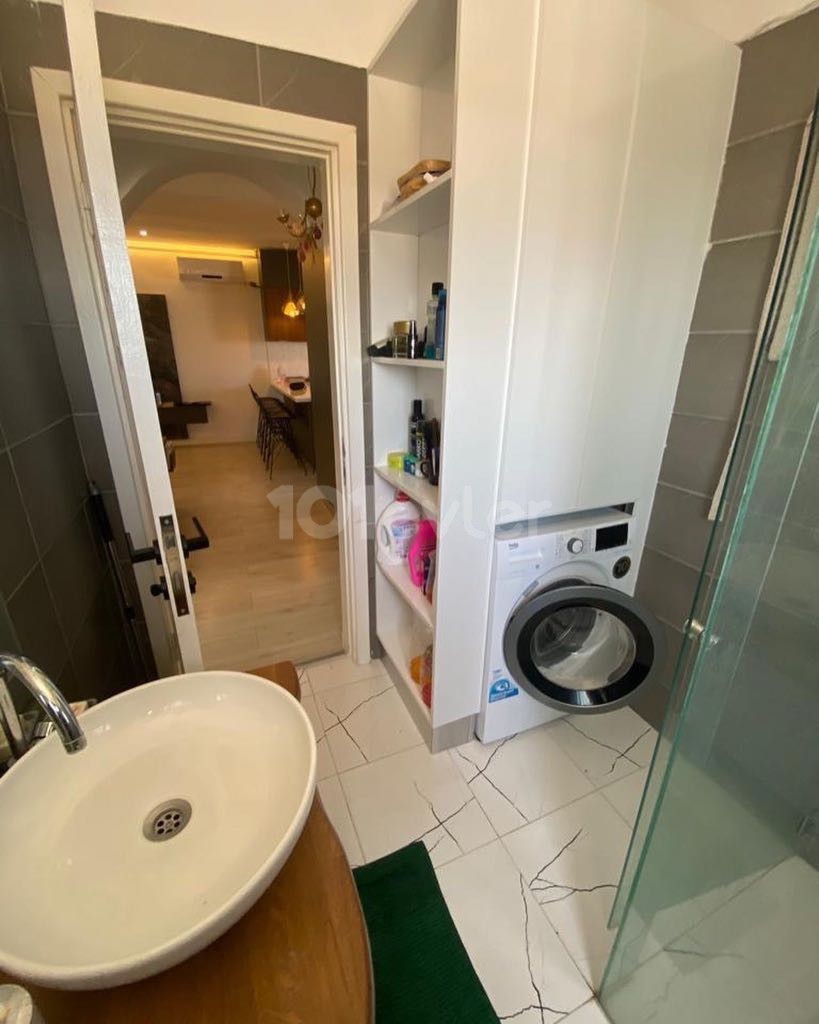 HASPOLAT Bölgesinde 2+1 Full Eşyalı Kiralık  Daire 