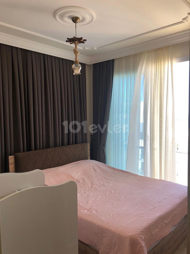 2+1 FLAT WITH SEA VIEW FOR SALE IN KYRENIA KASHGAR AREA