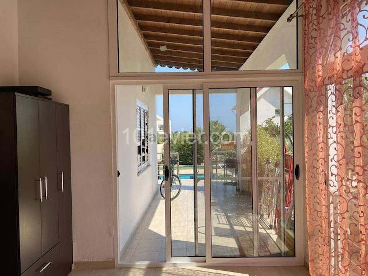 VILLA WITH PRIVATE POOL IN KYRENIA LAPTA REGION, 5 MINUTES TO THE SEA. ** 