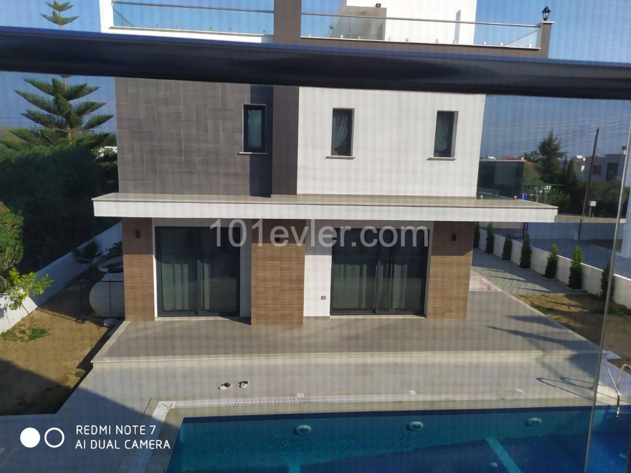 ULTRA LUXURIOUS MODERN VILLA FULLY FURNISHED, COME GET YOUR SPECIALLY MADE LUGGAGE, 2 MINUTES TO THE SEA, FULL VIEW. ** 