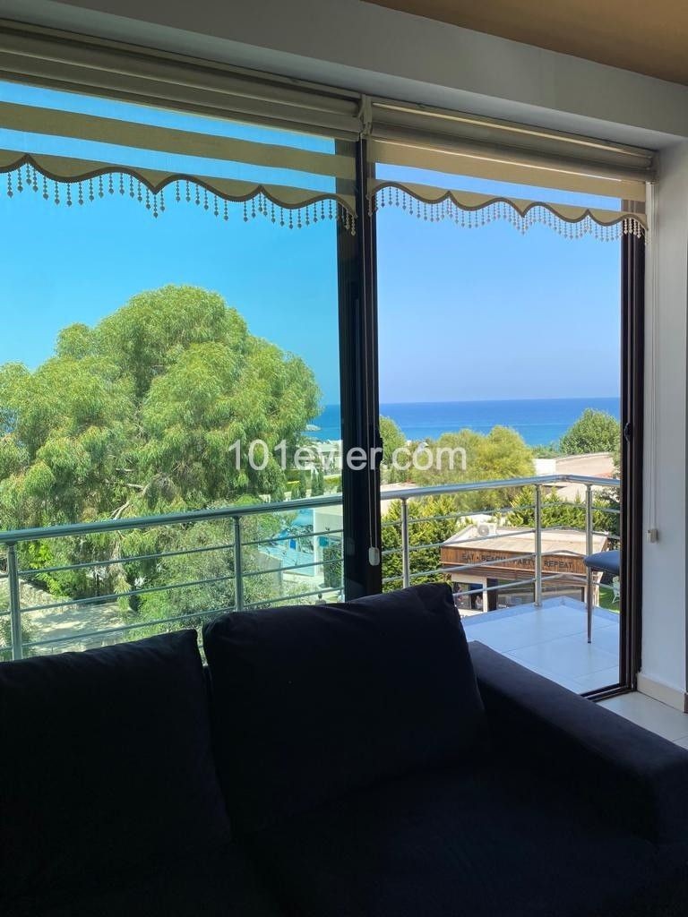 FLATS IN THE CENTER OF KYRENIA. ** 